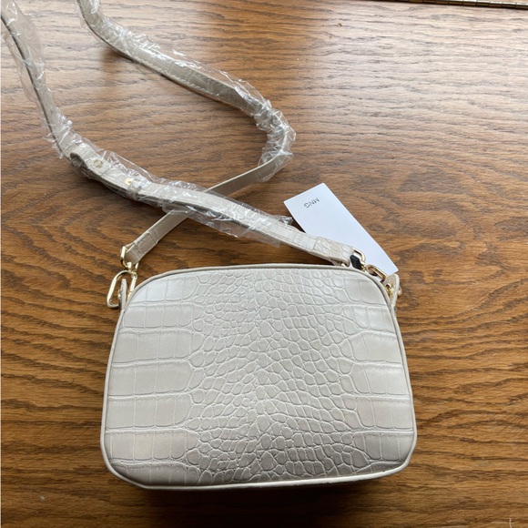 Croc embossed crossbody - Picture 2 of 3